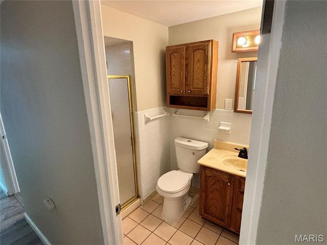 6604 Graybirch Drive, Berkeley, MO 63134