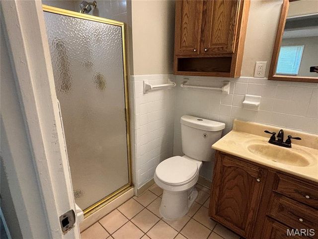 6604 Graybirch Drive, Berkeley, MO 63134