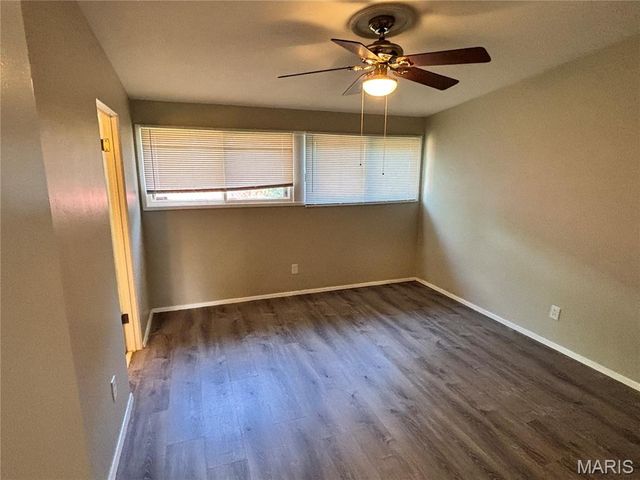 6604 Graybirch Drive, Berkeley, MO 63134