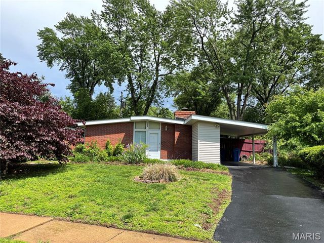 6604 Graybirch Drive, Berkeley, MO 63134