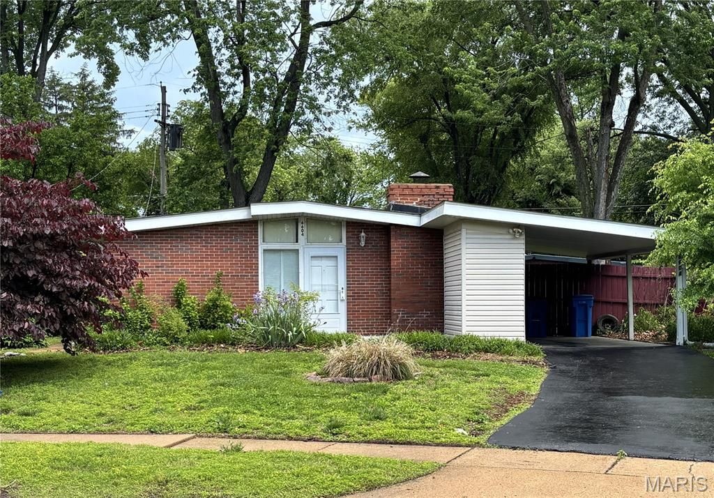 6604 Graybirch Drive, Berkeley, MO 63134