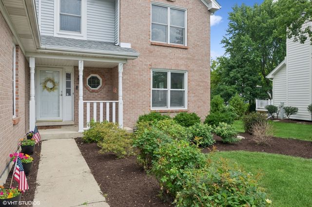 1167 Book Road, Naperville, IL 60540