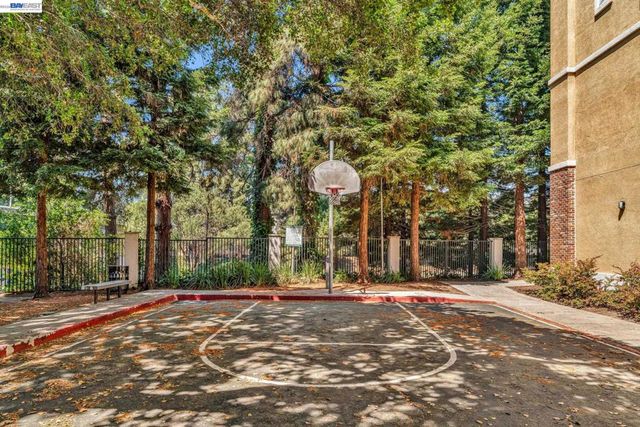 629 Artistic Place, Hayward, CA 94541