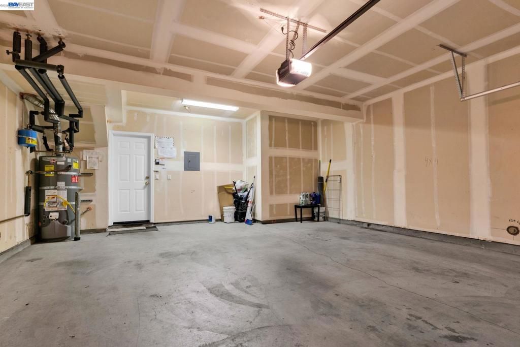 Image 29 of property listing at 629 Artistic Place, Hayward, CA 94541