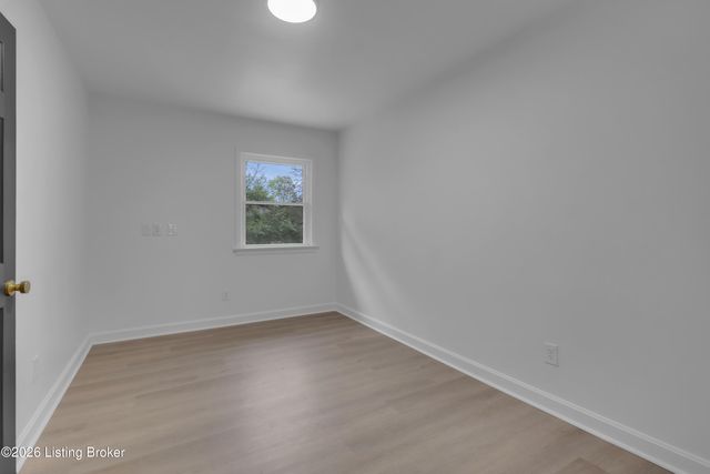 3109 Rockford Ln, Louisville, KY 40216