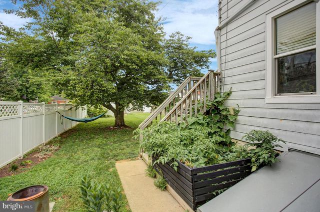 244 W MAIN ST, Waynesboro, PA 17268