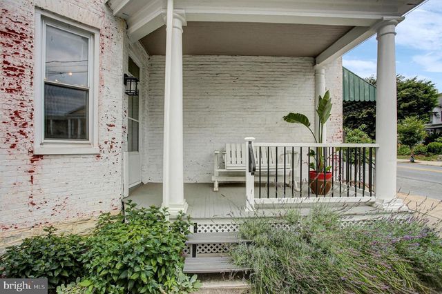 244 W MAIN ST, Waynesboro, PA 17268