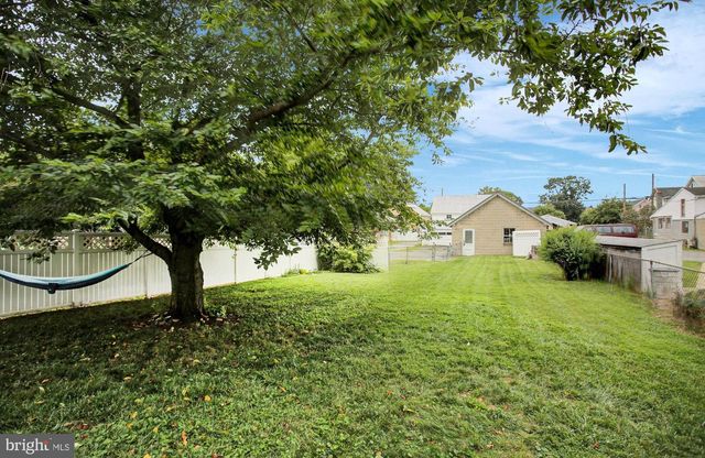 244 W MAIN ST, Waynesboro, PA 17268
