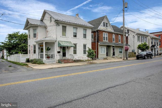 244 W MAIN ST, Waynesboro, PA 17268
