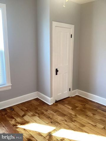 244 W MAIN ST, Waynesboro, PA 17268