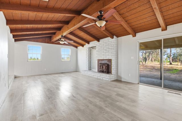 13400 Hibbard Rd, Lodi, CA 95240