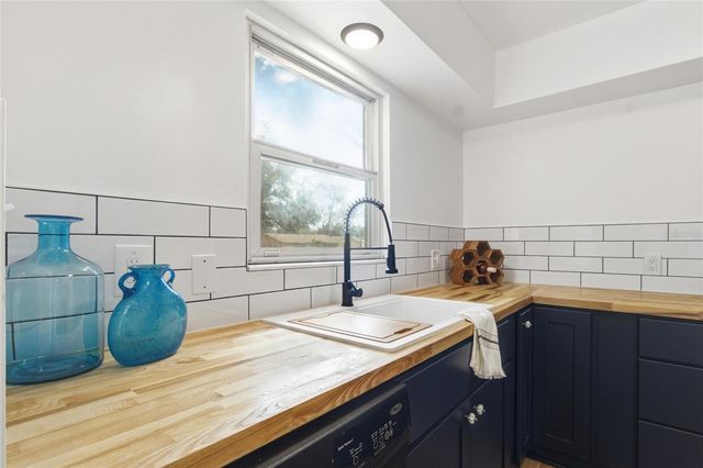 5128 18TH STREET N, St Petersburg, FL 33714