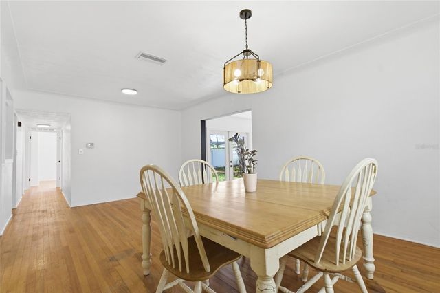 5128 18TH STREET N, St Petersburg, FL 33714