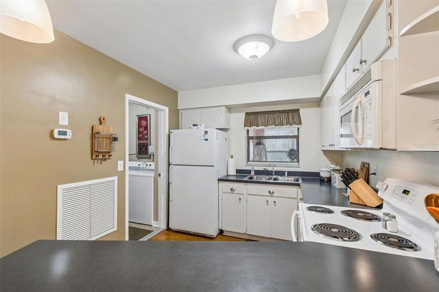 7253 TARRYTOWN DRIVE, Spring Hill, FL 34606