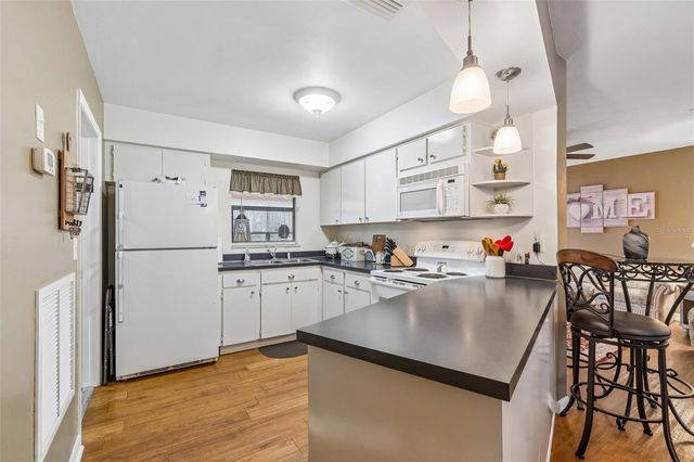 7253 TARRYTOWN DRIVE, Spring Hill, FL 34606