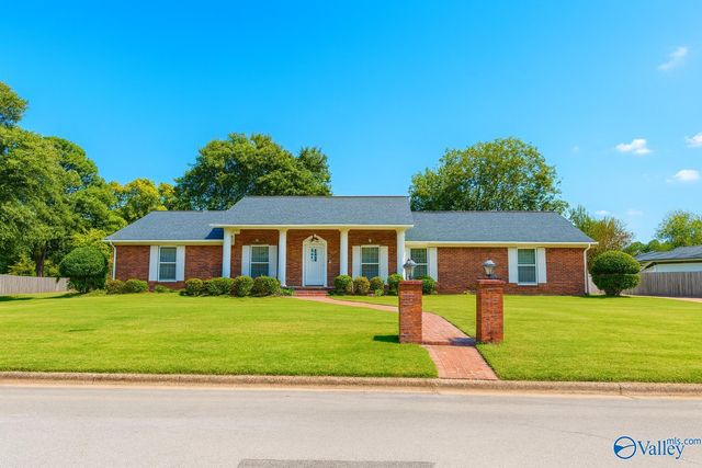 1617 Dandridge Street SW, Decatur, AL 35601