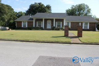 1617 Dandridge Street SW, Decatur, AL 35601
