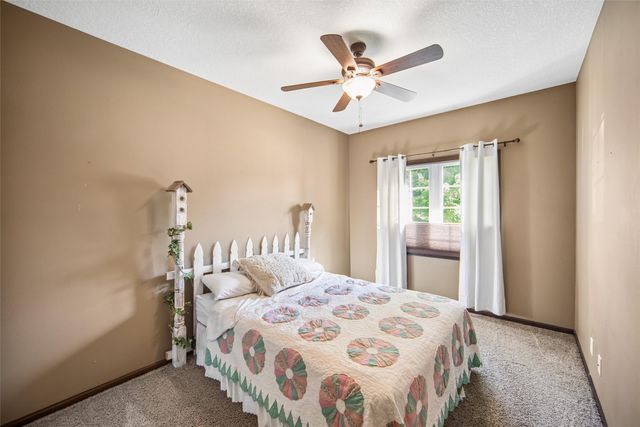1458 NE Falstaff Lane, Ankeny, IA 50021
