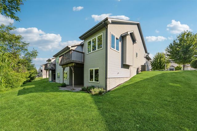 1458 NE Falstaff Lane, Ankeny, IA 50021