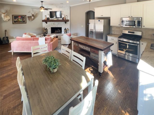 5881 Arminta Avenue, Frisco, TX 75034