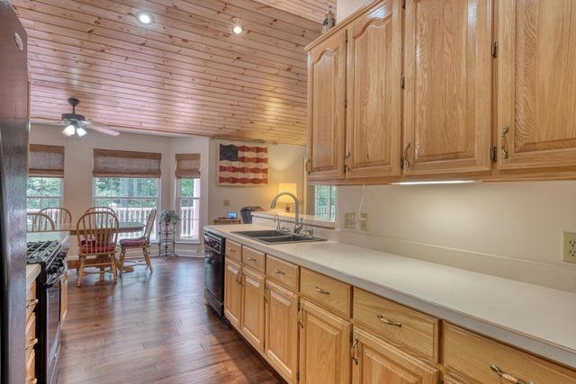 94 Kingfisher Lane, Blairsville, GA 30512