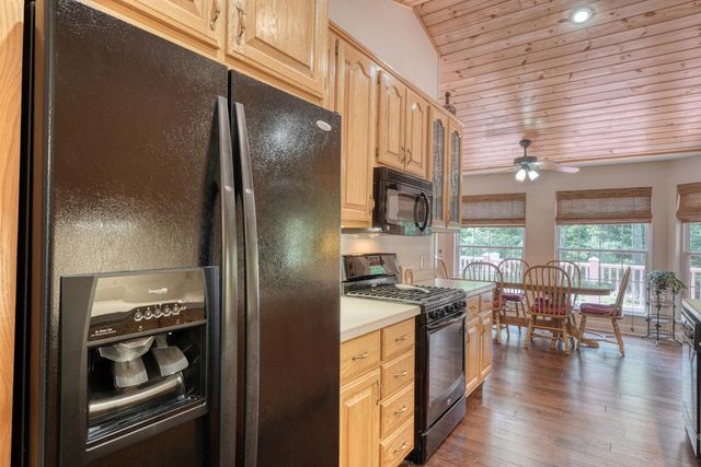 94 Kingfisher Lane, Blairsville, GA 30512