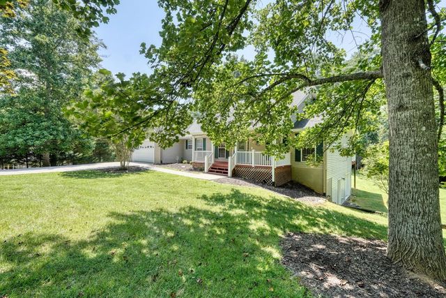 94 Kingfisher Lane, Blairsville, GA 30512