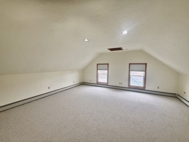 188 North Franklin Street 2R, Holbrook, MA 02343