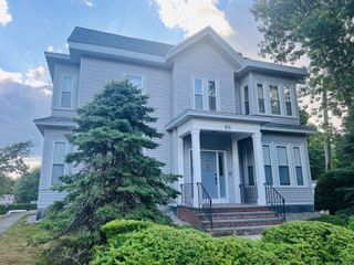 188 North Franklin Street 2R, Holbrook, MA 02343