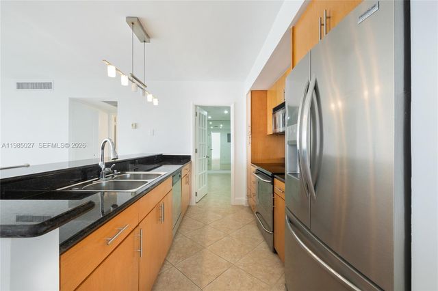 10350 W Bay Harbor Dr 9N, Bay Harbor Islands, FL 33154