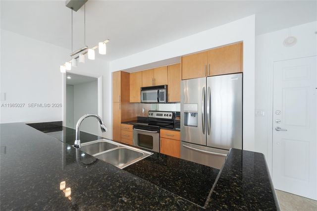 10350 W Bay Harbor Dr 9N, Bay Harbor Islands, FL 33154