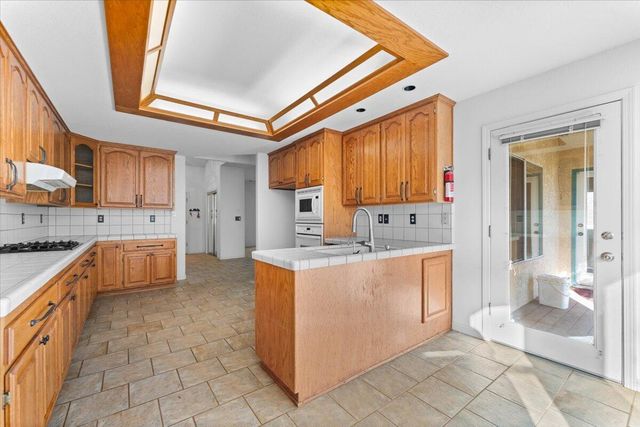 21235 Albatross Way, Redding, CA 96003
