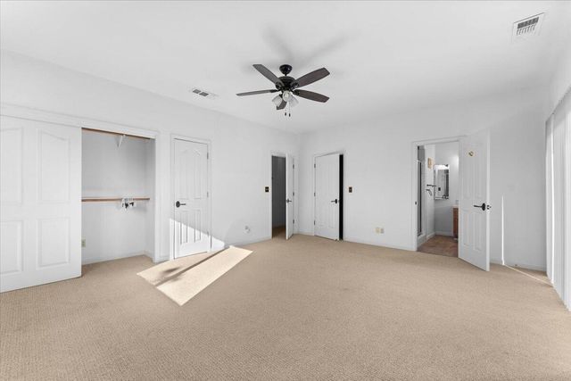 21235 Albatross Way, Redding, CA 96003
