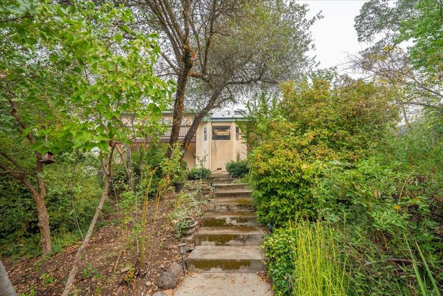 21235 Albatross Way, Redding, CA 96003