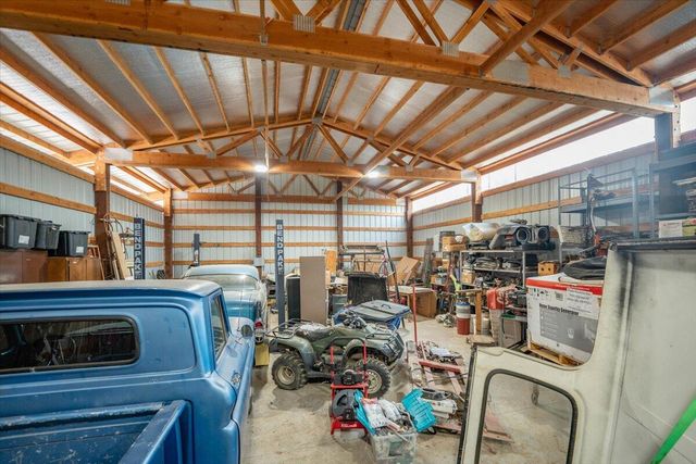 21235 Albatross Way, Redding, CA 96003