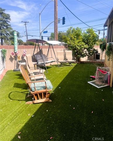 2755 Arrow Hwy 126, La Verne, CA 91750