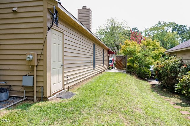 90 Stone Hill Court 90, Durham, NC 27704