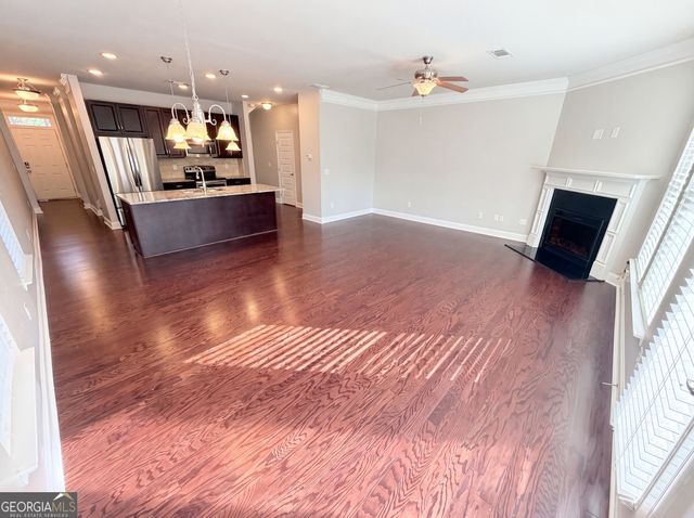 10555 Naramore Lane, Alpharetta, GA 30022