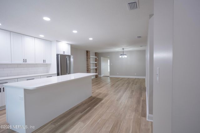 44259 ARTESIAN Boulevard, Callahan, FL 32011