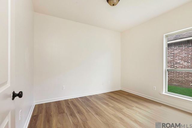 14200 Stones Throw Ct, Denham Springs, LA 70726