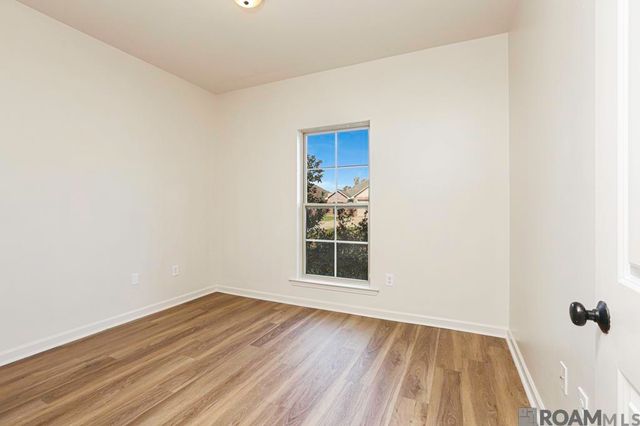 14200 Stones Throw Ct, Denham Springs, LA 70726