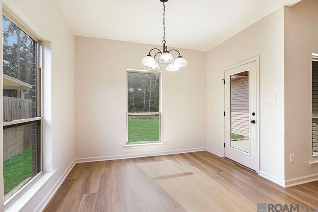 14200 Stones Throw Ct, Denham Springs, LA 70726