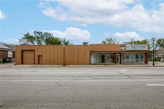 901 Main Street, Grandview, MO 64030