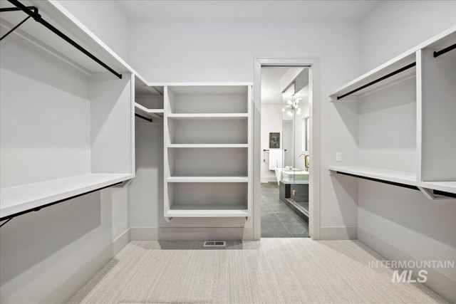 9967 W Bouvardia St, Star, ID 83669