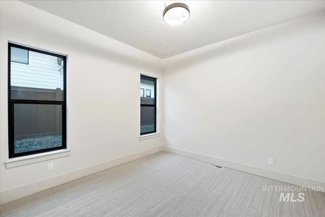 9967 W Bouvardia St, Star, ID 83669