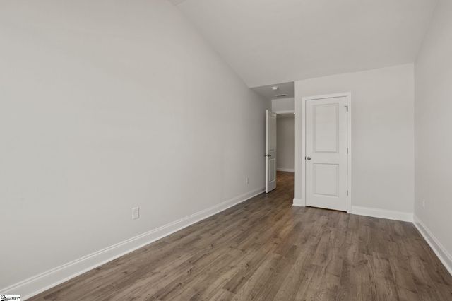 226 Lake Greenwood Boulevard, Greenwood, SC 29649