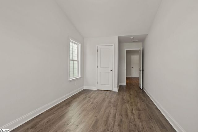 226 Lake Greenwood Boulevard, Greenwood, SC 29649