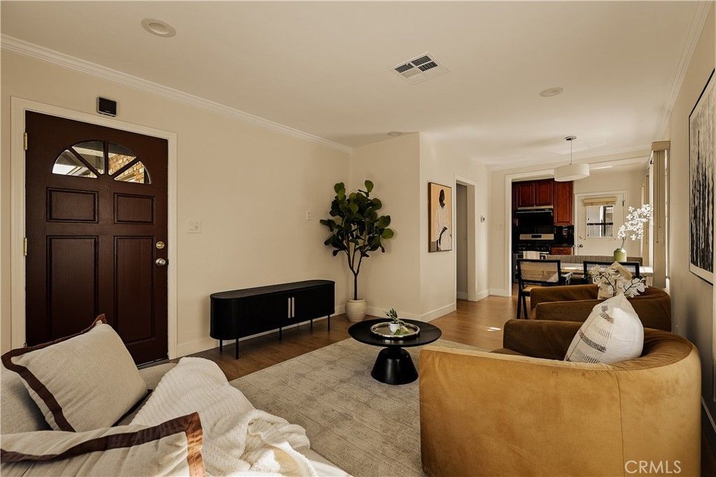 2008 N Rose Street, Burbank, CA 91505 — photo 3