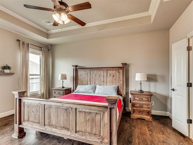 905 NW 190th Street, Edmond, OK 73012