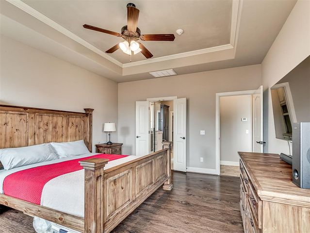 905 NW 190th Street, Edmond, OK 73012